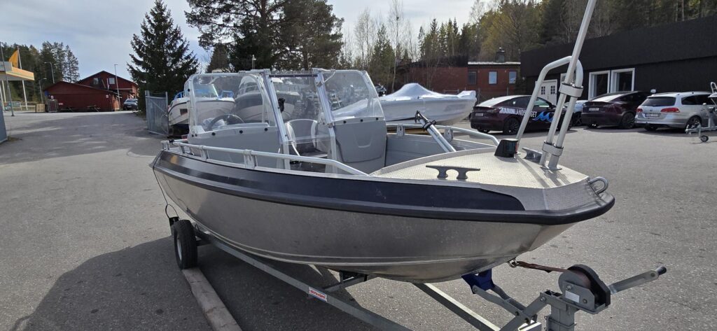 Buster LX -14 Yamaha F50 endast 32 timmar - bild 5