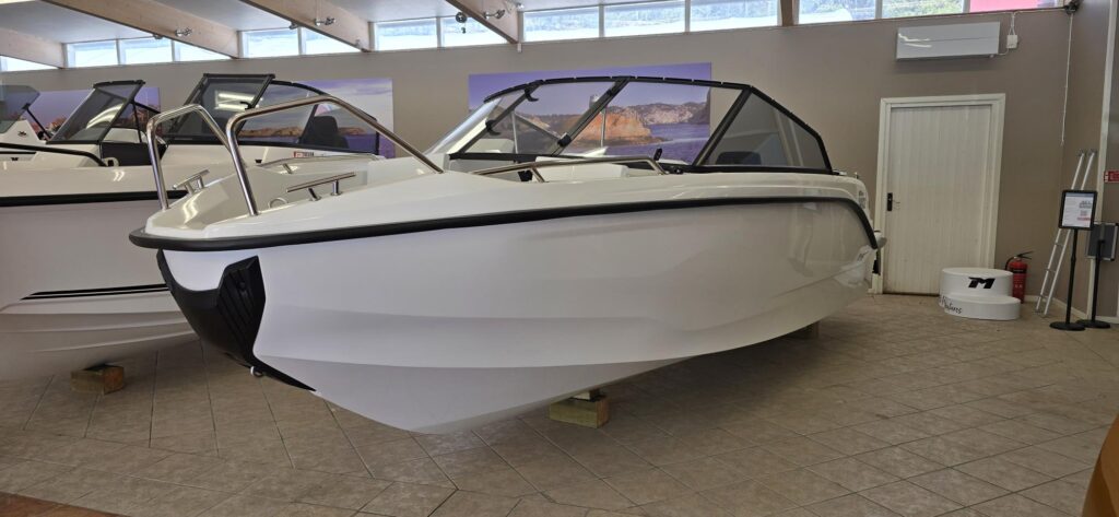 Silver Puma BR 2026 / Yamaha F100LB