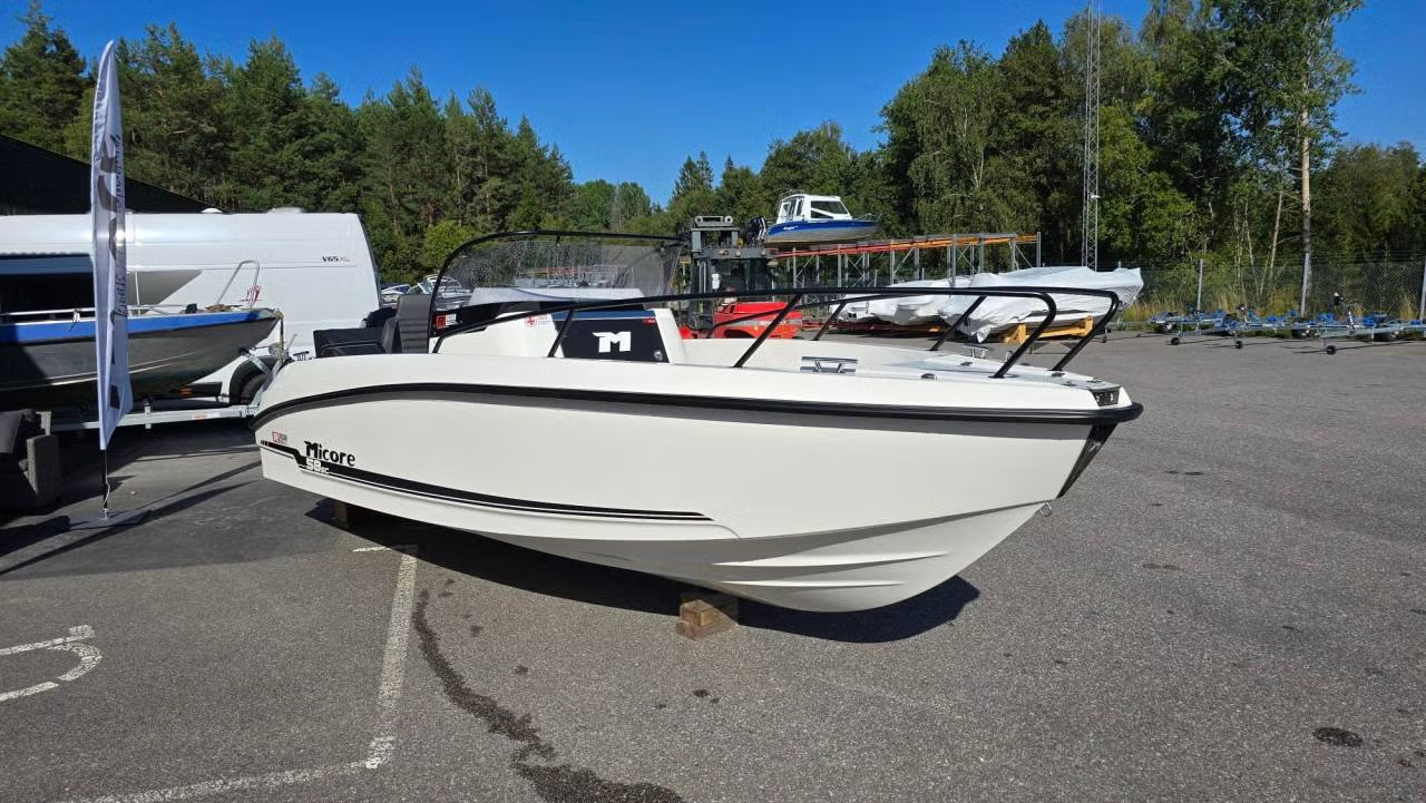 Micore 58SC R-design / Mercury F115 Pro XS bild 1