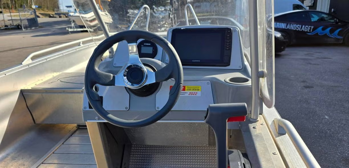 Linder Sportsman 445 Max -21 Yamaha F25 endast 33 timmar bild 3