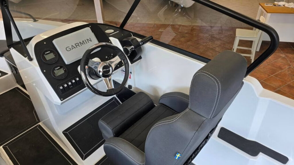 Micore 61BR ML edition 2026 / Yamaha F115LB - bild 7