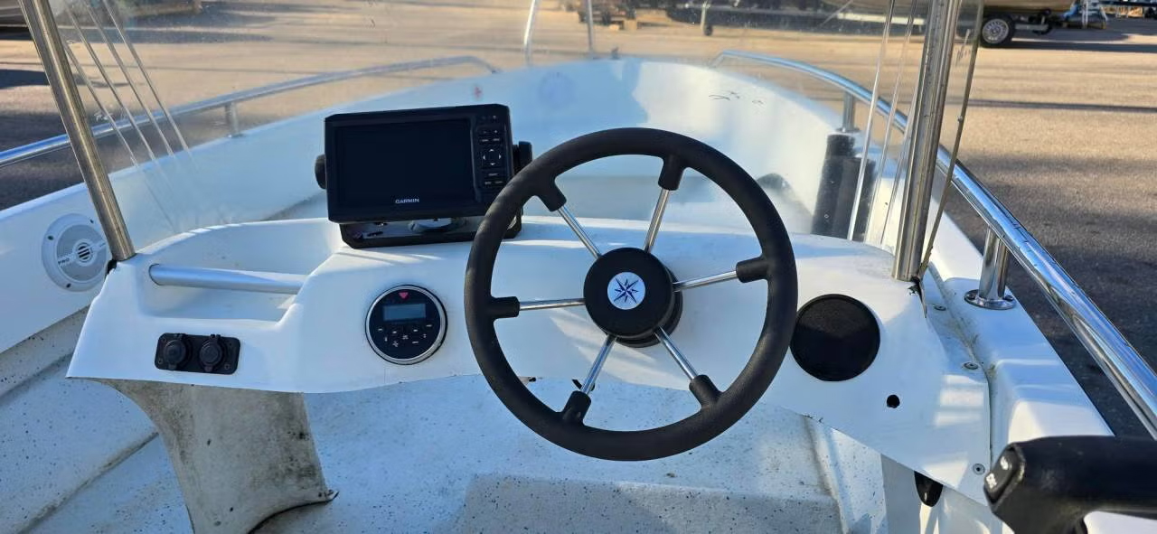 Ryds 440GT med en Tohatsu 30-2021 bild 2