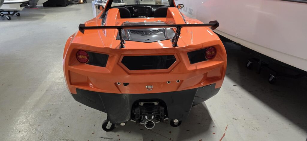 Jetcar sportbil i vattnet - bild 6