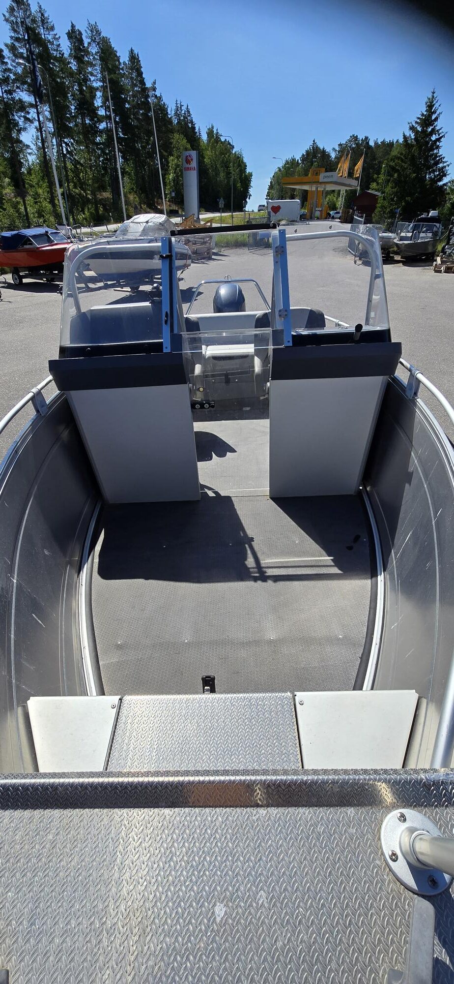 Buster LX 2017 Yamaha F60 bild 6