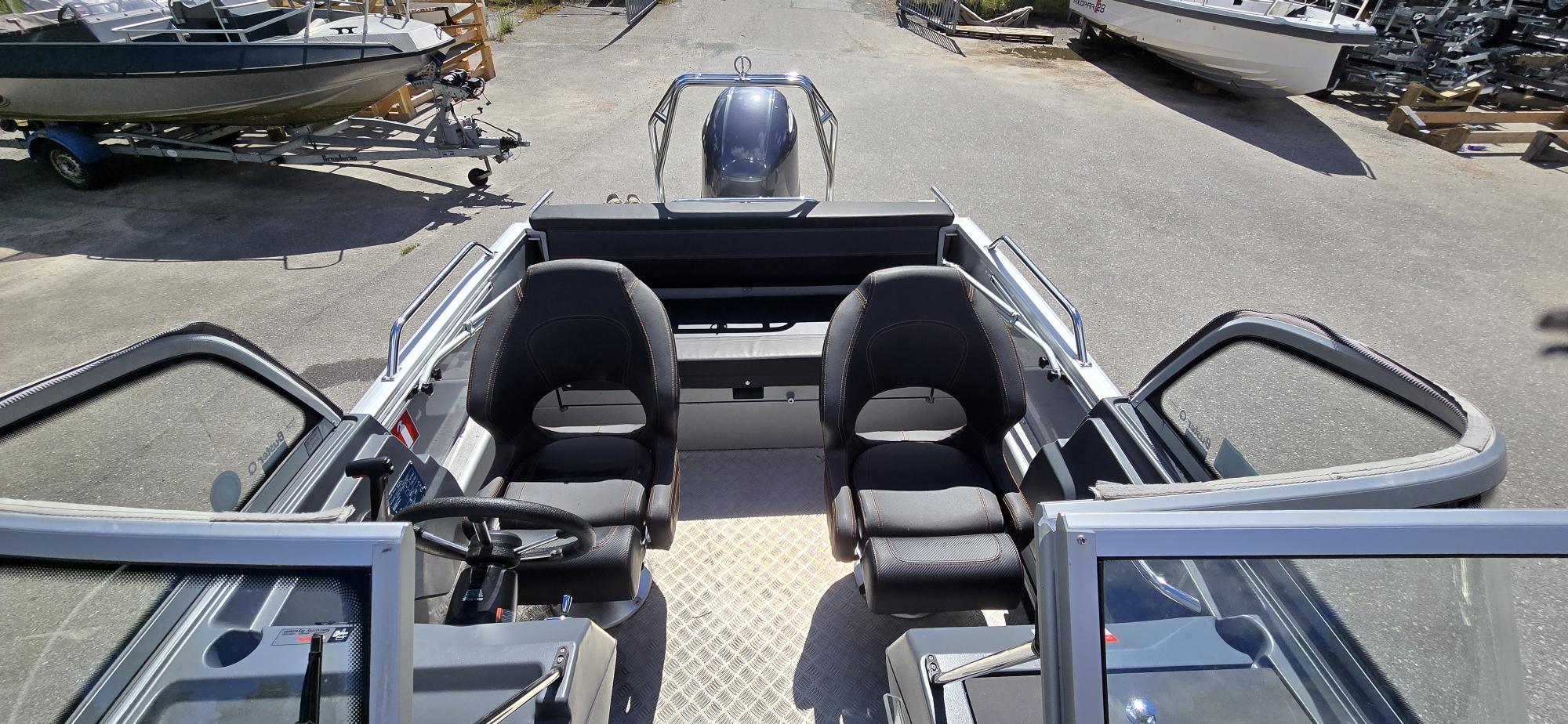 Buster XL Alu 2019 / Yamaha F115 bild 2