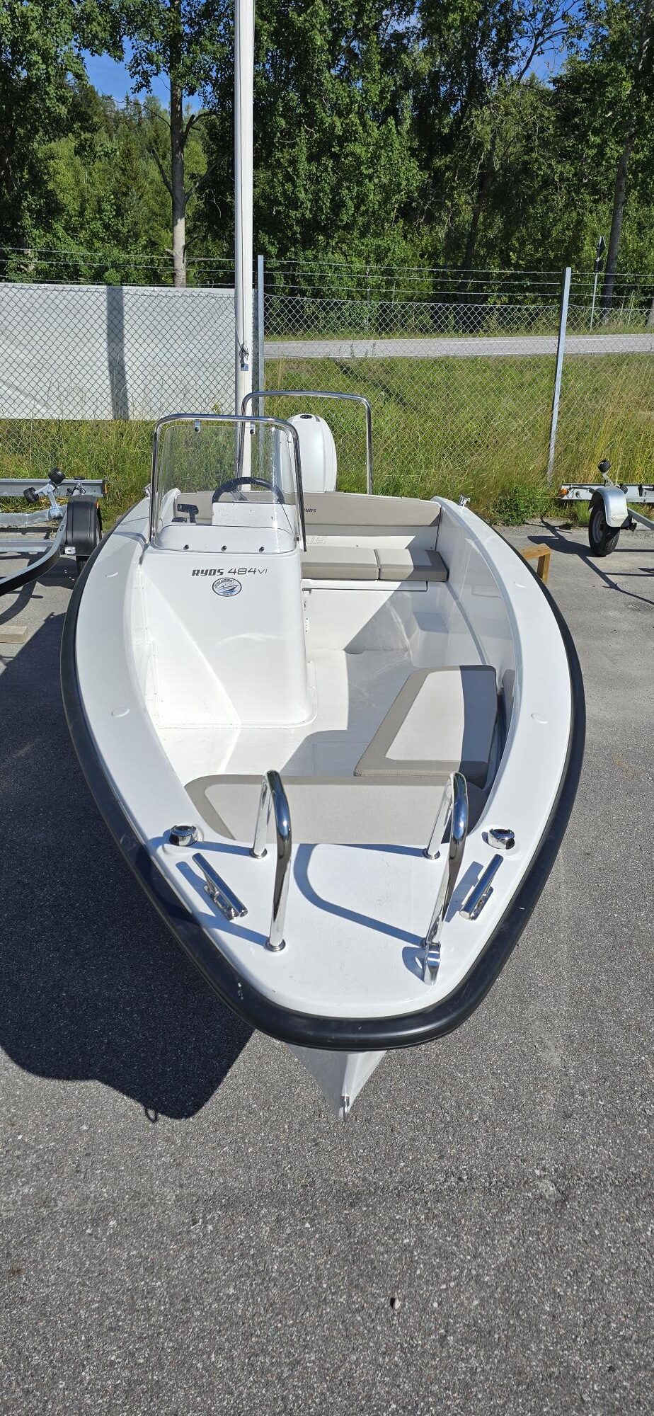 Ryds 484 med en Yamaha F50 endast 25 tim bild 5