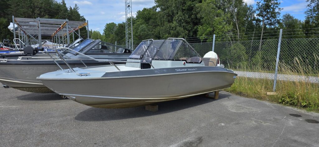 Silver Hawk 2016 / Evinrude 90 E-TEC HO