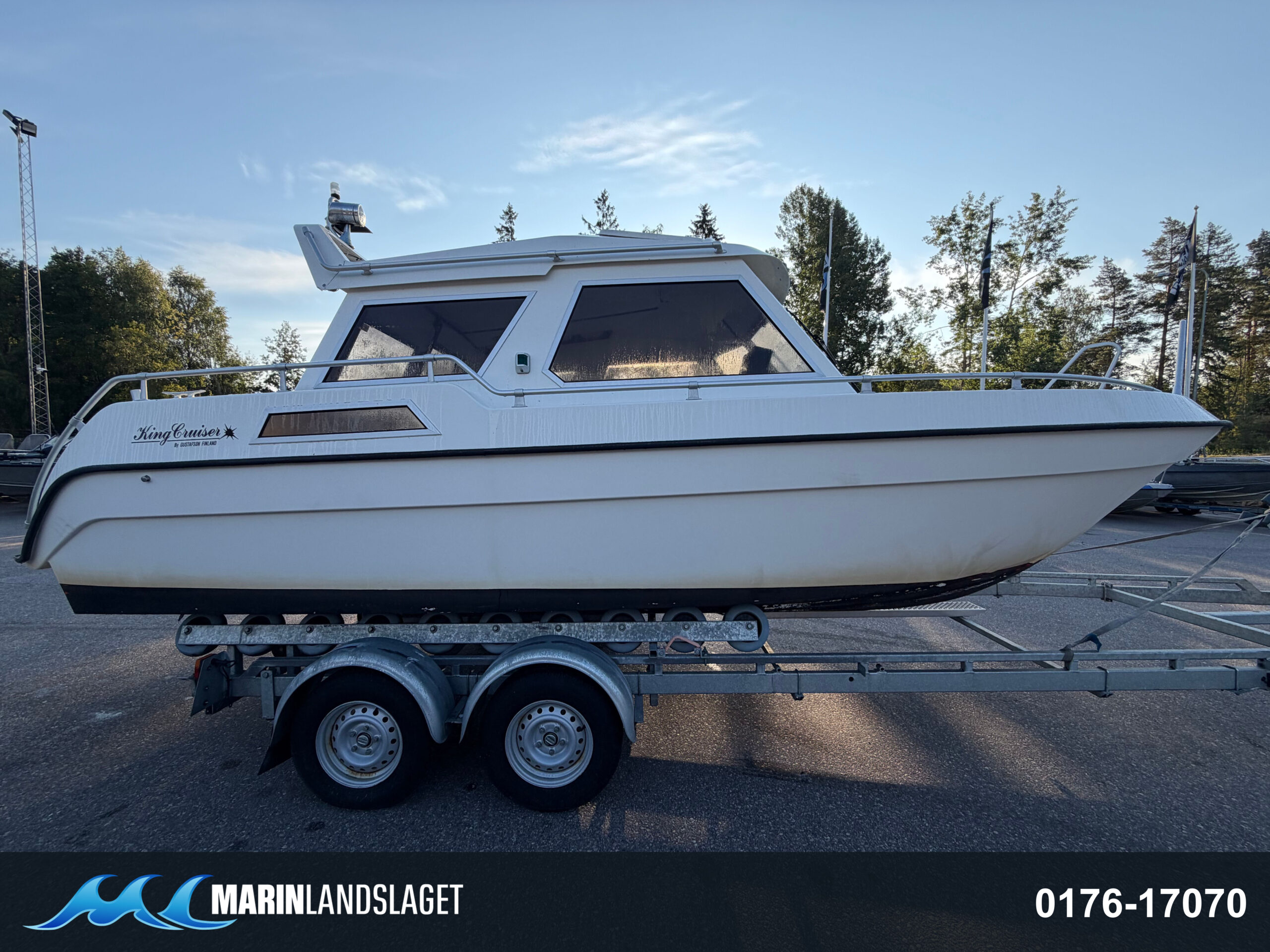 TG-7000 King Cruiser Evinrude 150Hk bild 1