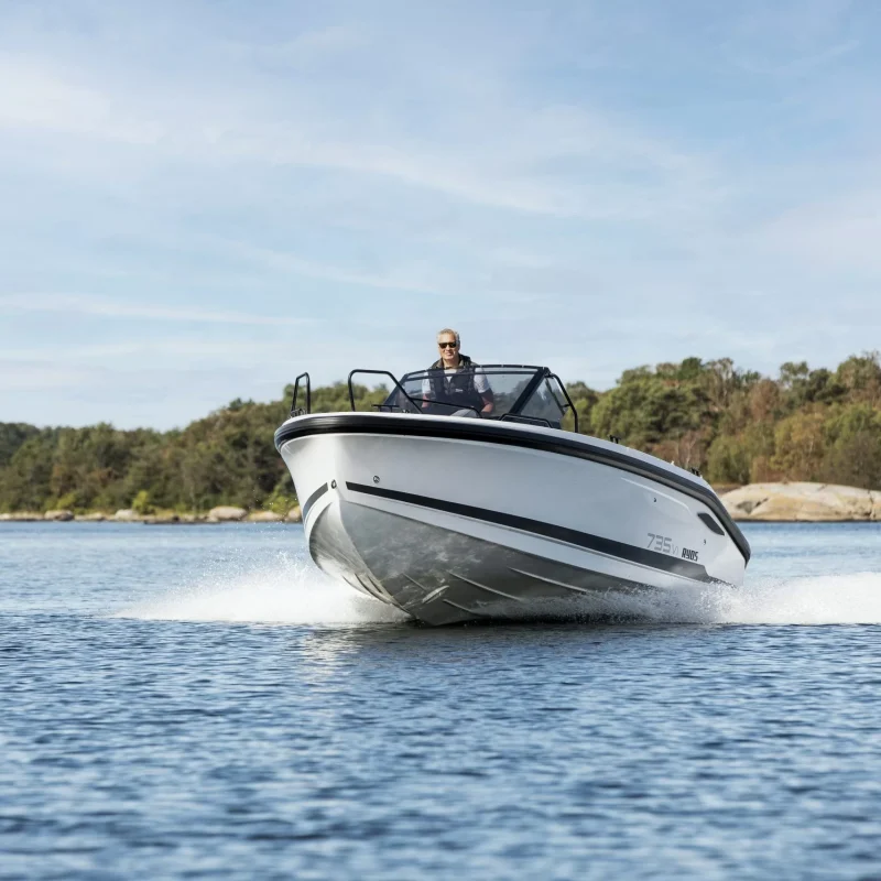 Ryds_735_VI_7182-scaled